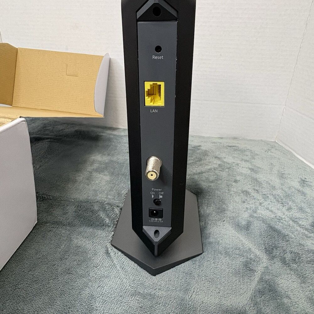 NETGEAR CM1000 High-Speed Cable Modem (Upto 6 Gbps) - Picture 10 of 16